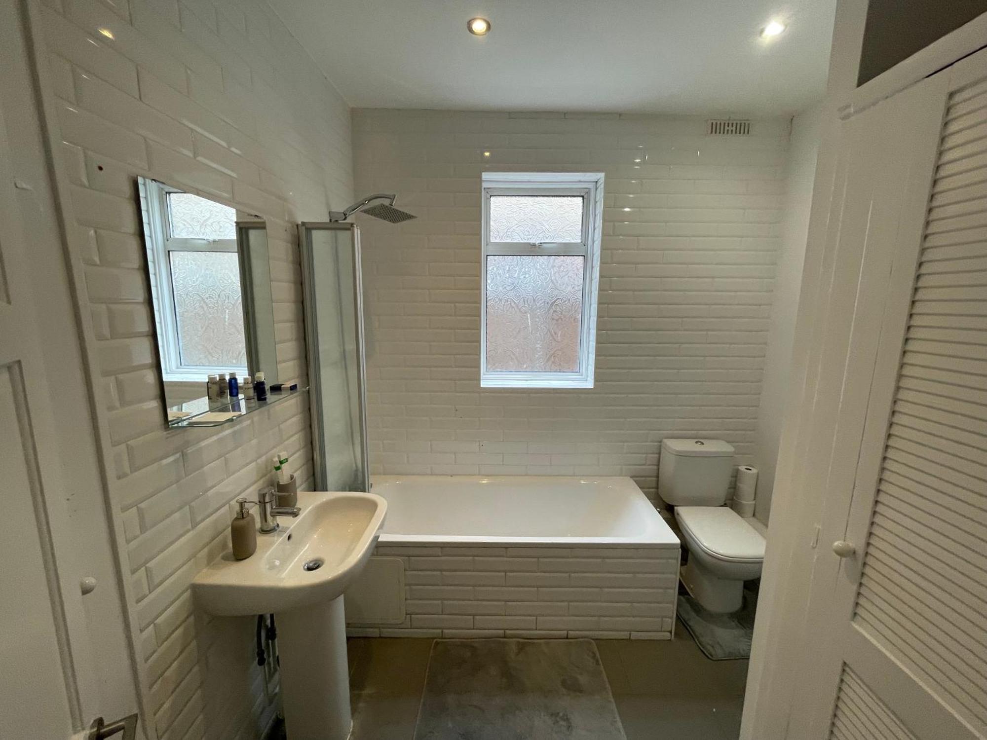 E10 Short Londra