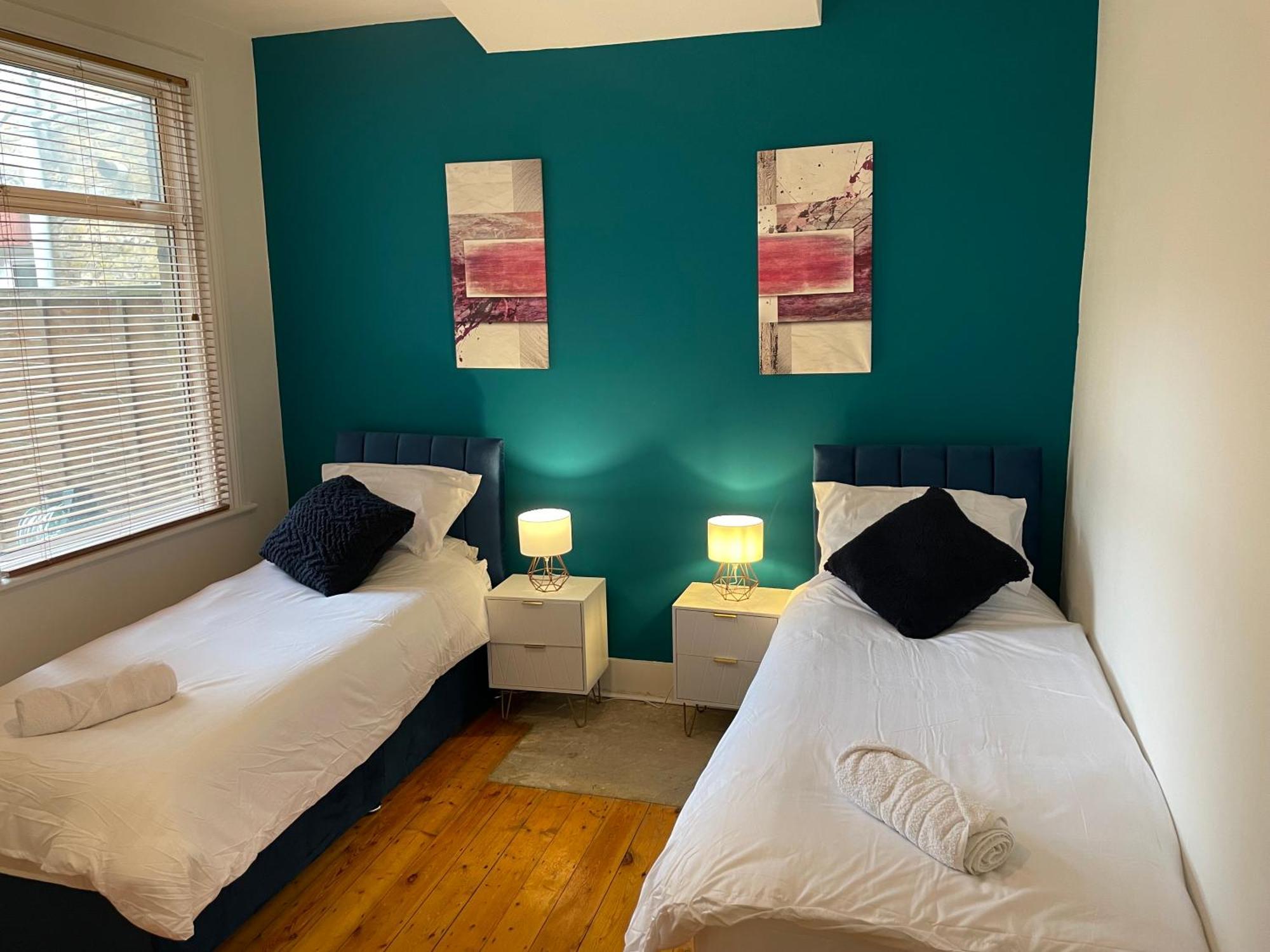 Apartament E10 Short